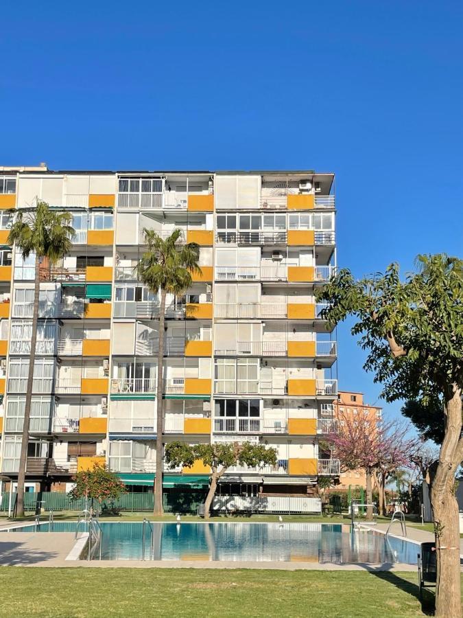 Lafrenchtouch - Relajante 1Hab Con Piscina Apartment เบนัลมาเดนา ภายนอก รูปภาพ