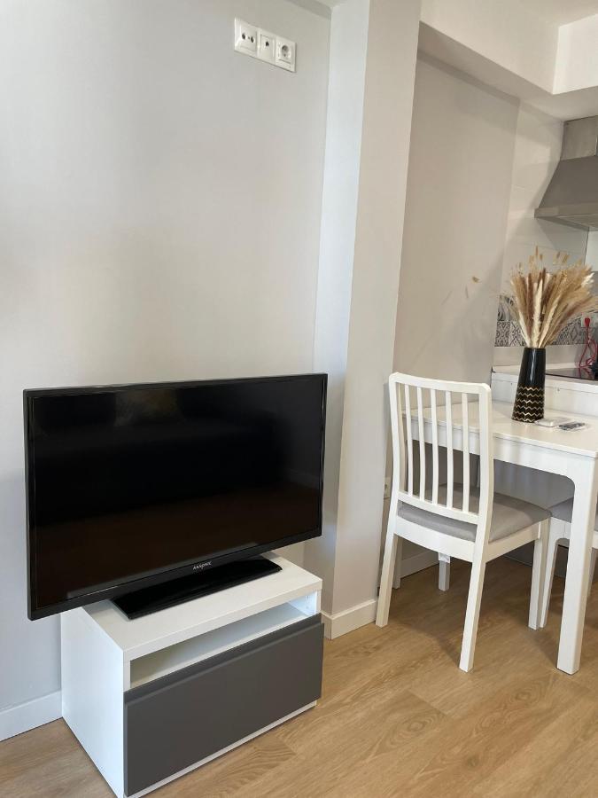 Lafrenchtouch - Relajante 1Hab Con Piscina Apartment เบนัลมาเดนา ภายนอก รูปภาพ